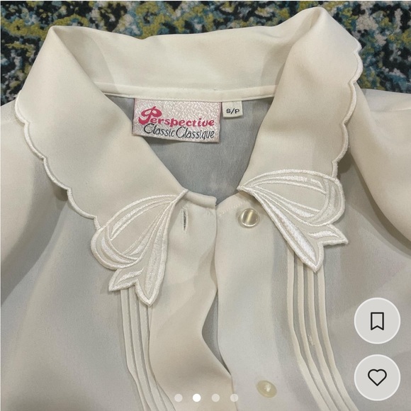 Vintage button up blouse with embroidered bow collar - Picture 2 of 4
